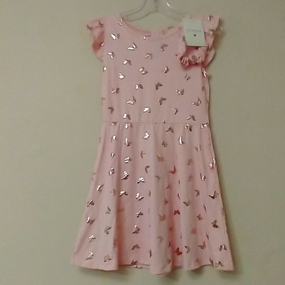 NWOT Cute Pink Dress w/scrunchie
